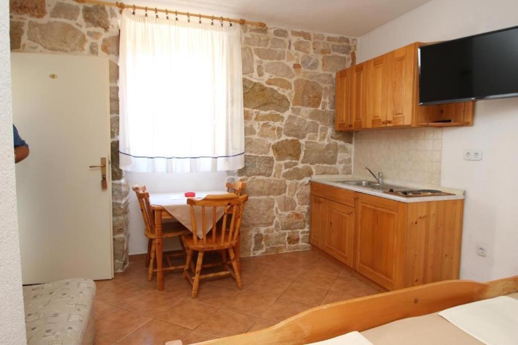 Lovely Studio Apartments Mali Raj Vrsar Extérieur photo