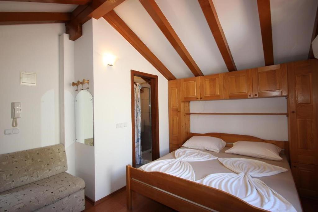 Lovely Studio Apartments Mali Raj Vrsar Extérieur photo